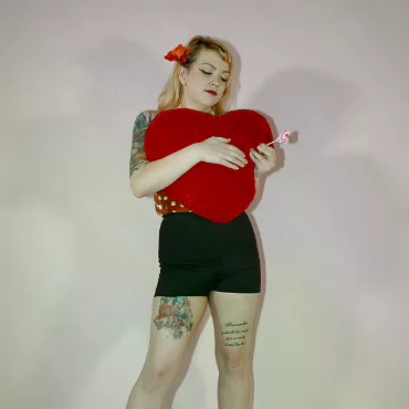 Studio Pinup Shoot 02 02 2019 173 Gathered together in the